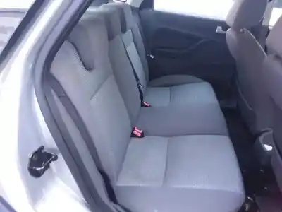 Veículo de Sucata ford focus berlina (cap) trend do ano 2007 alimentado kkda