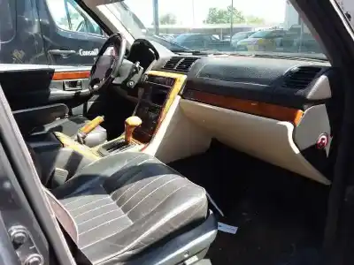 Veicolo di demolizione land rover range rover (lp) hse (165kw) dell'anno 1997 alimentato 46d