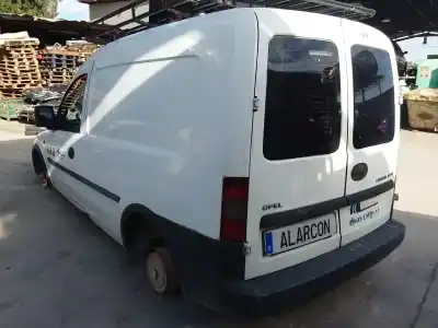 Veículo de Sucata opel combo familiar do ano 2002 alimentado y17dtl