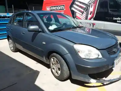 Veículo de Sucata kia rio ii (jb) 1.5 crdi do ano 2007 alimentado d4fa