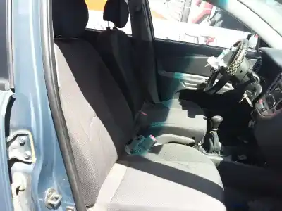 Veículo de Sucata kia rio ii (jb) 1.5 crdi do ano 2007 alimentado d4fa