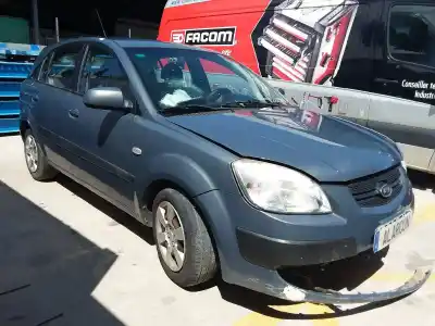Veículo de Sucata kia rio ii (jb) 1.5 crdi do ano 2007 alimentado d4fa