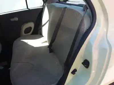 Veículo de Sucata nissan micra (k12e) acenta do ano 2006 alimentado cr12de