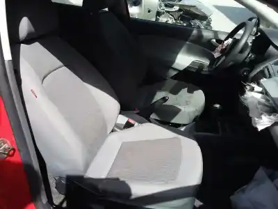 Veículo de Sucata seat ibiza sc (6j1) reference do ano 2010 alimentado bms