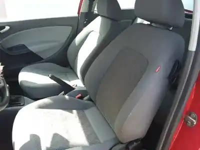 Veículo de Sucata seat ibiza sc (6j1) reference do ano 2010 alimentado bms