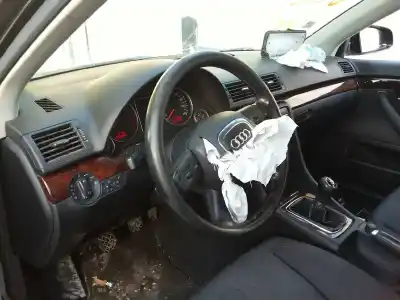 Scrapping Vehicle audi a4 avant (8e) 1.9 tdi of the year 2005 powered brb