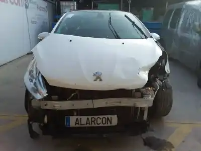 Veicolo di demolizione PEUGEOT                                            208                                                                                                                                                                                                                                                        Ice Velvet                                                                                                                                                                                                                                                 dell'anno 2012 alimentato 9HD