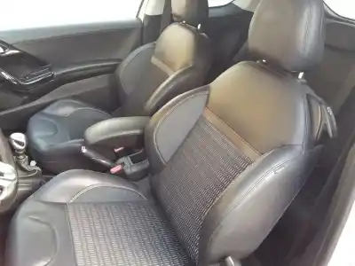 Veicolo di demolizione peugeot 208 ice velvet dell'anno 2012 alimentato 9hd