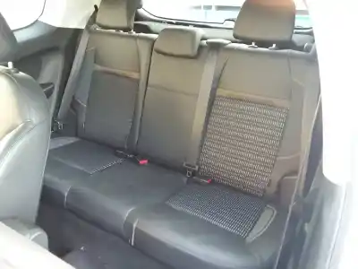 Veicolo di demolizione peugeot 208 ice velvet dell'anno 2012 alimentato 9hd