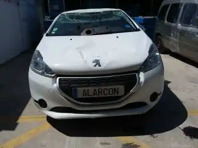 Vehículo de desguace PEUGEOT 208 Active del año 2012 con motor 9HP