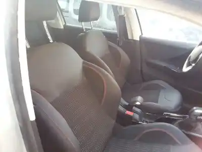 Veículo de Sucata peugeot 2008 (--.2013->) gt line do ano 2017 alimentado 