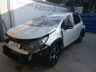 Veículo de Sucata peugeot 2008 (--.2013->) gt line do ano 2017 alimentado 