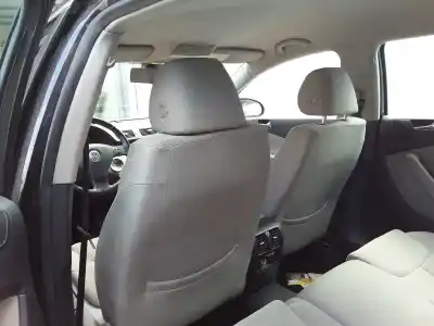 Veículo de Sucata volkswagen passat variant (3c5) advance do ano 2007 alimentado bxe