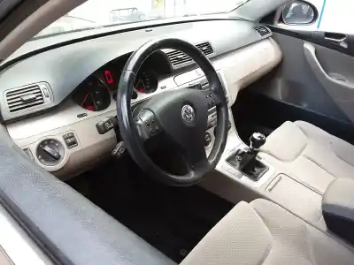 Veículo de Sucata volkswagen passat variant (3c5) advance do ano 2007 alimentado bxe