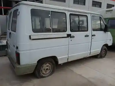 Veicolo di demolizione renault trafic (desde 5.89) t 1100 dell'anno 1997 alimentato 