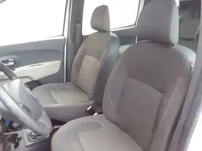 Здавання транспортного засобу dacia lodgy laureate року 2013 потужний k9k846