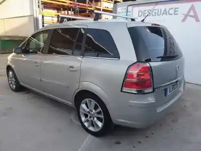 Veículo de Sucata opel zafira b cosmo do ano 2007 alimentado z19dt