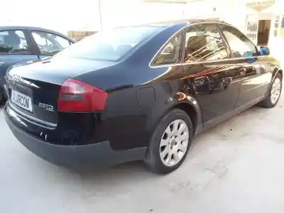 Veículo de Sucata audi a6 berlina (4b2) 2.5 tdi do ano 2001 alimentado ake