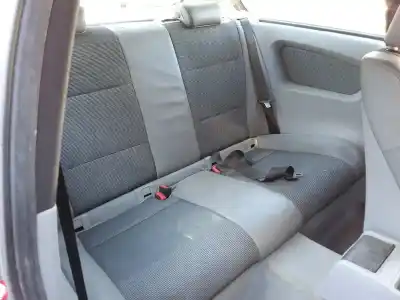 Vehicul casat bmw serie 3 compact (e46) 320td al anului 2001 alimentat m47n204d4