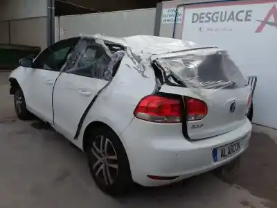 Vehículo de desguace volkswagen golf vi (5k1) advance bluemotion del año 2008 con motor cayc