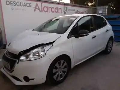 Veículo de Sucata peugeot 208 active do ano 2012 alimentado 8hr