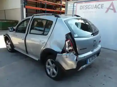 Veicolo di demolizione dacia                                              sandero                                                                                                                                                                                                                                                    stepway                                                                                                                                                                                                                                                    dell'anno 2012 alimentato k9k892