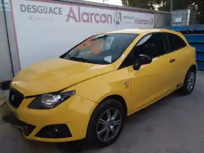 Véhicule à la ferraille seat ibiza sc (6j1) reference de l'année 2011 alimenté cfwa