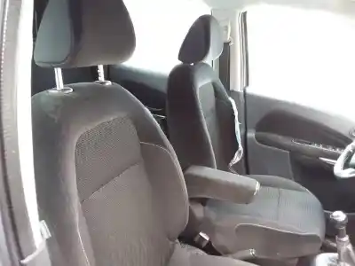 Здавання транспортного засобу citroen c3 picasso exclusive року 2012 потужний 9hp