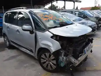 Здавання транспортного засобу citroen c3 picasso exclusive року 2012 потужний 9hp