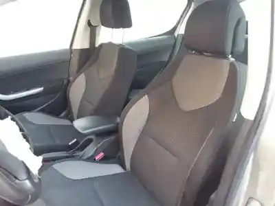 Veículo de Sucata peugeot 308 sw sport do ano 2007 alimentado 9hx