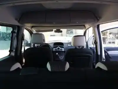 Veículo de Sucata renault kangoo emotion do ano 2013 alimentado k9k608