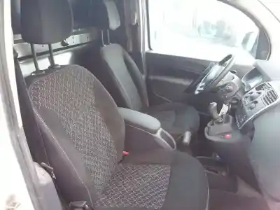 Veículo de Sucata renault kangoo grand do ano 2013 alimentado k9k608