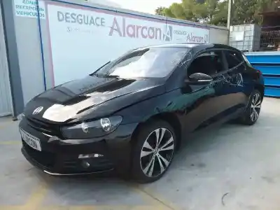 Veículo de Sucata volkswagen scirocco (137) 2.0 tdi (103kw) do ano 2011 alimentado cfhc