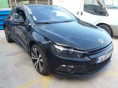 Veículo de Sucata volkswagen scirocco (137) 2.0 tdi (103kw) do ano 2011 alimentado cfhc