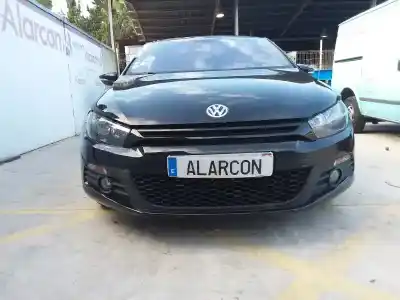 Veículo de Sucata volkswagen scirocco (137) 2.0 tdi (103kw) do ano 2011 alimentado cfhc