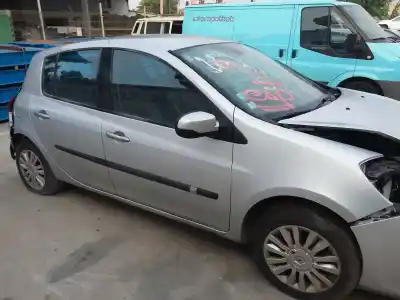 Здавання транспортного засобу renault clio iii expression року 2011 потужний k9k770