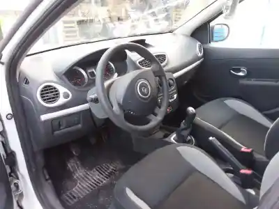 Scrapping Vehicle renault clio iii authentique of the year 2010 powered k9k770