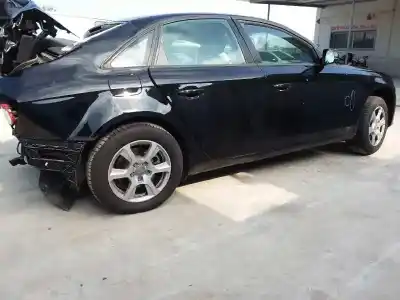 Veículo de Sucata audi a4 berlina (b8) básico do ano 2012 alimentado cagc