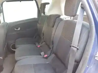 Scrapping Vehicle renault scenic ii dynamique of the year 2009 powered f9q870