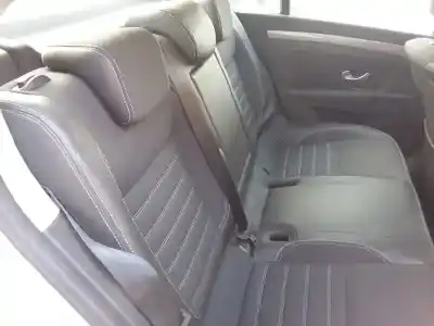 Veículo de Sucata renault laguna iii dynamique tomtom do ano 2011 alimentado k9k846