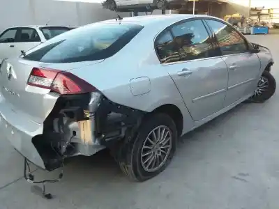 Veículo de Sucata renault laguna iii dynamique tomtom do ano 2011 alimentado k9k846