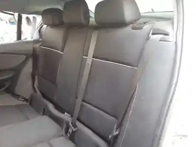 Veículo de Sucata bmw serie 1 berlina (e81/e87) 118d do ano 2010 alimentado n47d20c