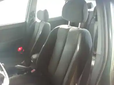 Veículo de Sucata hyundai elantra (xd) 1.6 gls  do ano 2001 alimentado g4ed