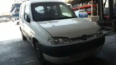 Здавання транспортного засобу peugeot partner (s1) combispace року 2001 потужний wjydw8b