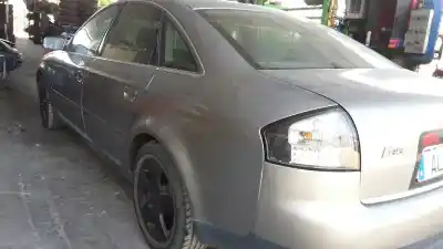Veículo de Sucata audi a6 berlina (4b2) 2.5 tdi do ano 2002 alimentado ake