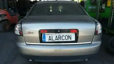 Veículo de Sucata audi a6 berlina (4b2) 2.5 tdi do ano 2002 alimentado ake