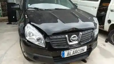 Veicolo di demolizione NISSAN QASHQAI (J10) Tekna dell'anno 2008 alimentato K9K282