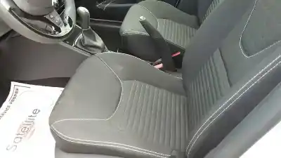 Veículo de Sucata renault clio iv limited do ano 2015 alimentado h4b408