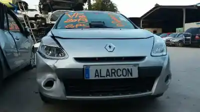 Veículo de Sucata renault clio iii authentique do ano 2013 alimentado k9k770