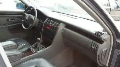 Здавання транспортного засобу audi a8 (d2) 2.8 v6 30v року 2000 потужний ack